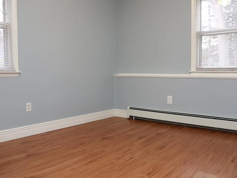 252 Marcus St SW — Photo 11