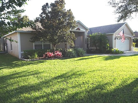 2nd image of 542 Lake Sumner Dr