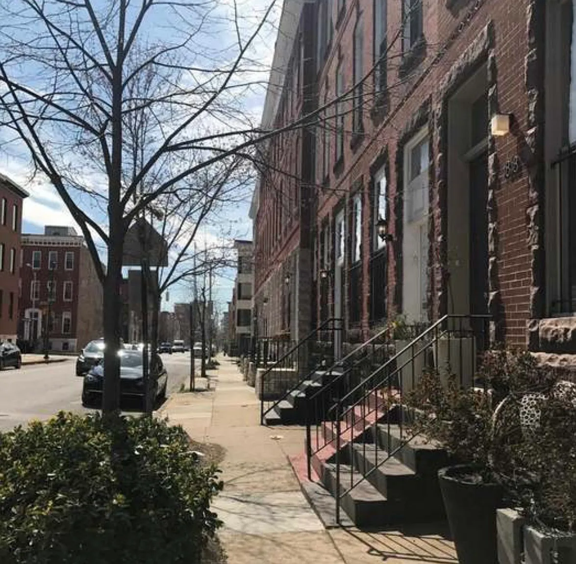 2 bed, 2.5 bath, 1520 sqft, $2,100 — Photo 4