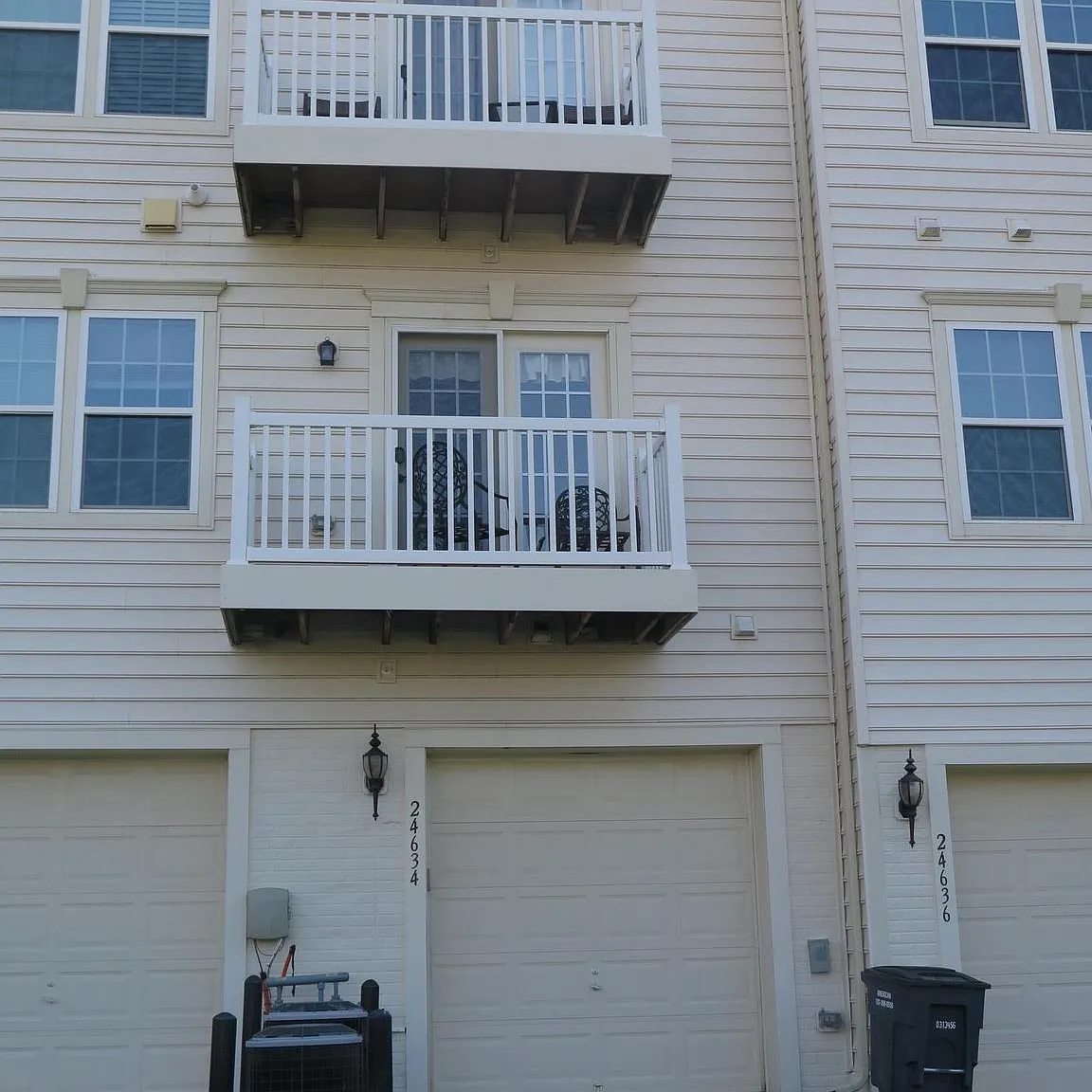 Arcola Town Center Condo — Photo 3