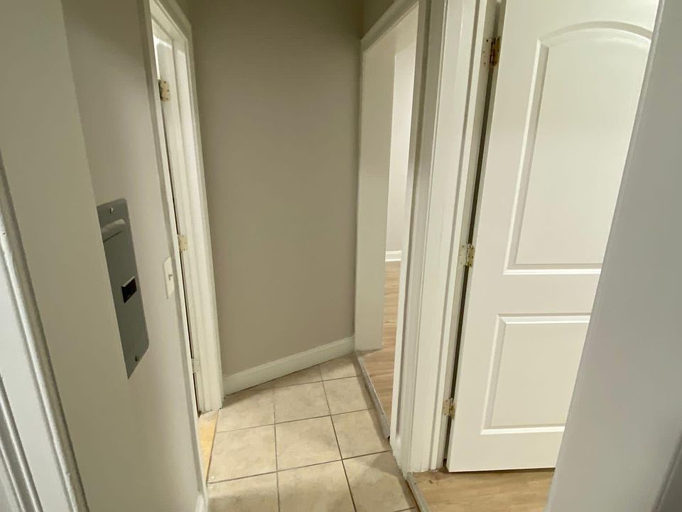 Apt hallway