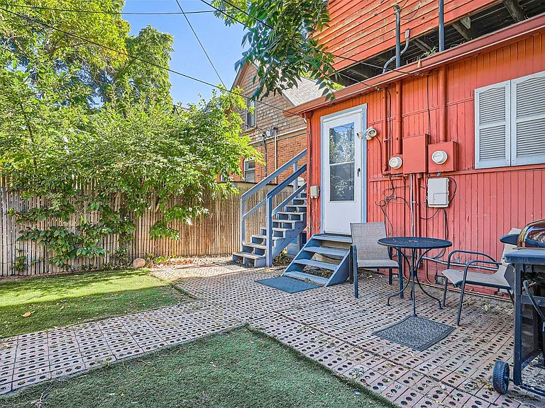 239 W Ellsworth Ave #A — Photo 25