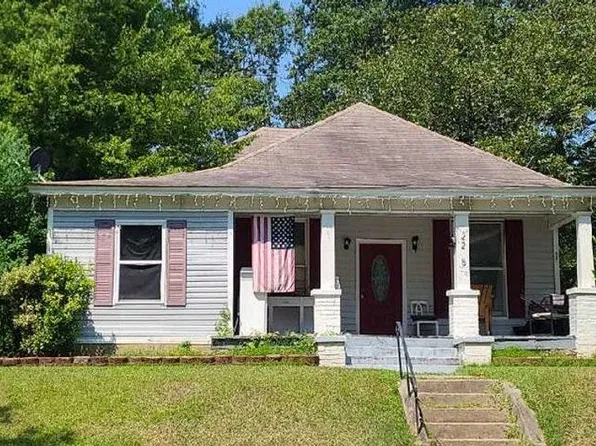 2215 Wood St, Texarkana, TX 75501