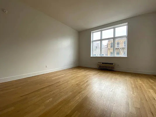 Rented by Fiddler Realty | media 20