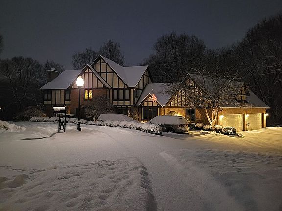 2nd image of 518 Viking Landing Ct