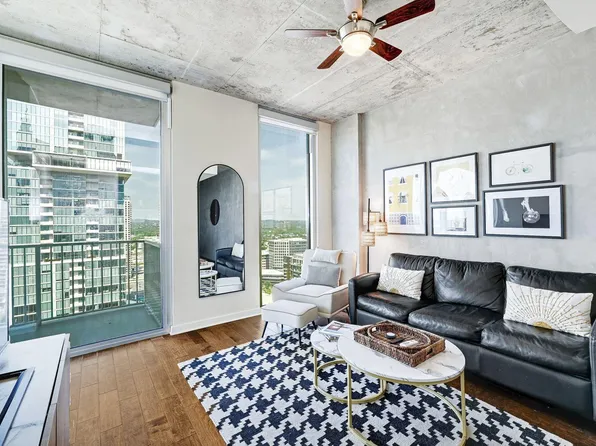 360 Nueces St APT 2808, Austin, TX 78701