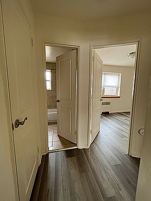 5th image of 451 Howard Ave #3B
