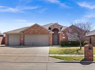 1048 Mercury Dr, Lavon, TX 75166