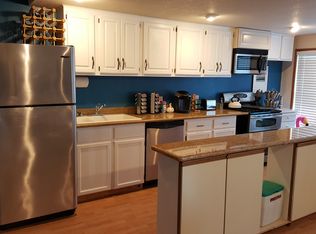 4008 NE Ellen Ln, Bremerton, WA 98311