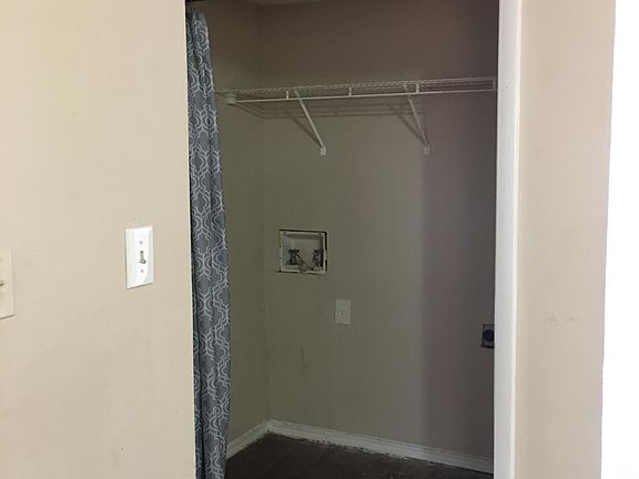 3rd image of 1714 Cannonball Ct