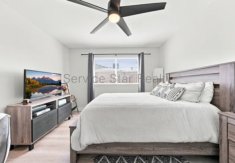2162 E Concorda Dr — Photo 20