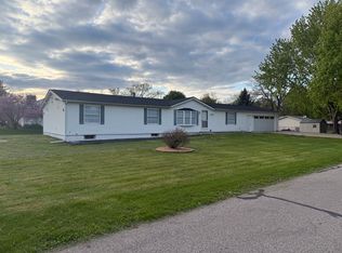 2070 Cottage Ln, Ypsilanti, MI 48198