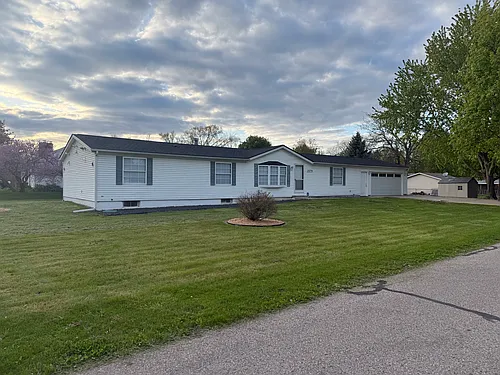 2070 Cottage Ln Photo 1