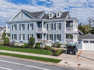 12 E 17th St, Avalon, NJ 08202
