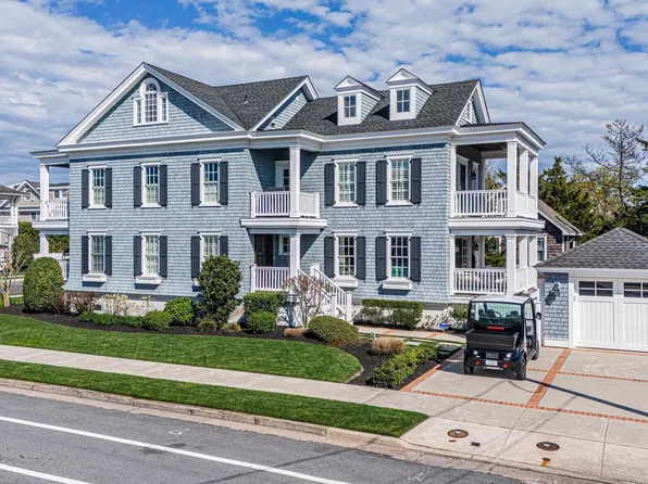 12 E 17th St, Avalon, NJ 08202