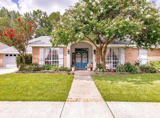 118 Hathaway Dr, Lafayette, LA 70508