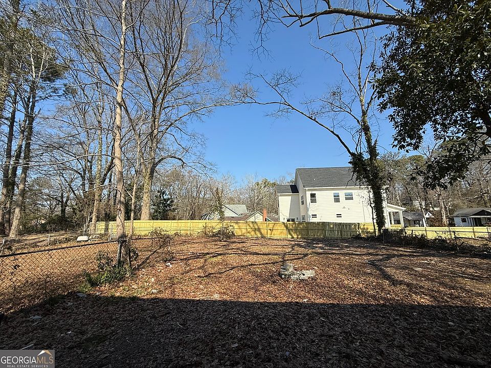 1st image of 2049 Chicago Ave NW