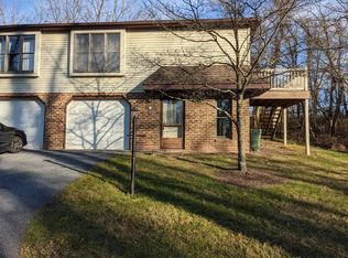 1 Breton Ln, Dillsburg, PA