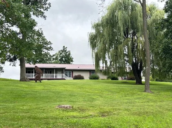 N27411 Shepherd LANE, Arcadia, WI 54612