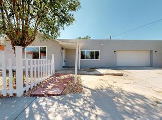 1608 Fruit Ave NW, Albuquerque, NM 87104