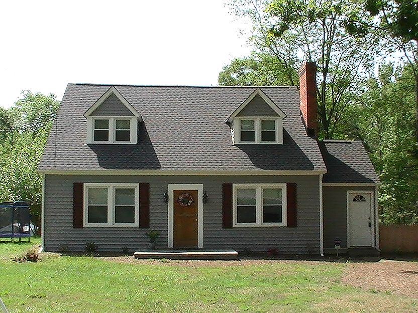 New roof. Beautil home.