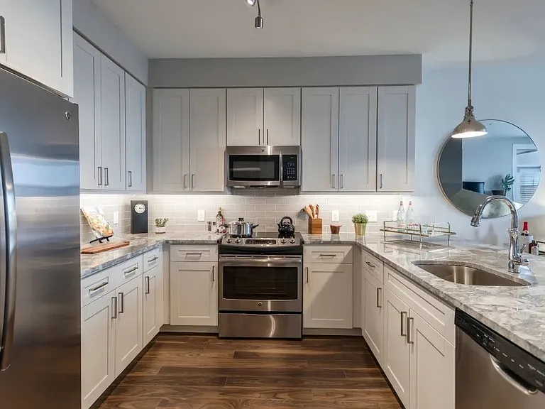 Canvas Valley Forge, 55+ — Photo 11