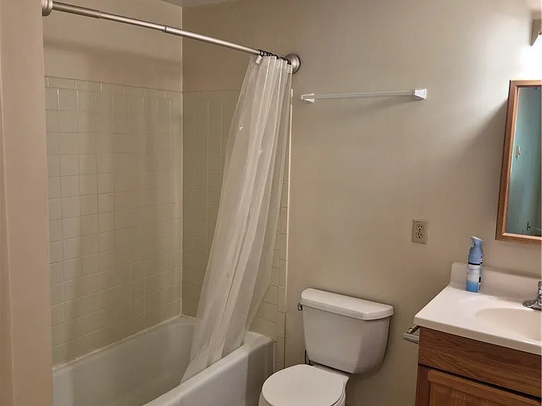 120 E Church St #7 — Photo 13