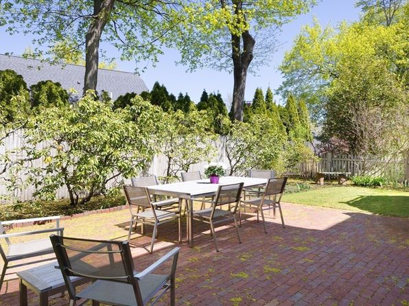 54 Long Ave, Belmont, MA 02478