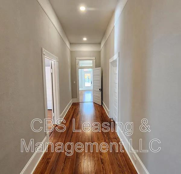 2908 10th Ave — Photo 17
