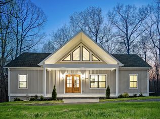 2045 Coconut Ridge Rd, Smithville, TN 37166