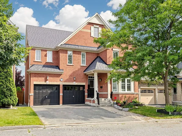 27 Byram Downs St, Ajax, ON L1Z 1P9