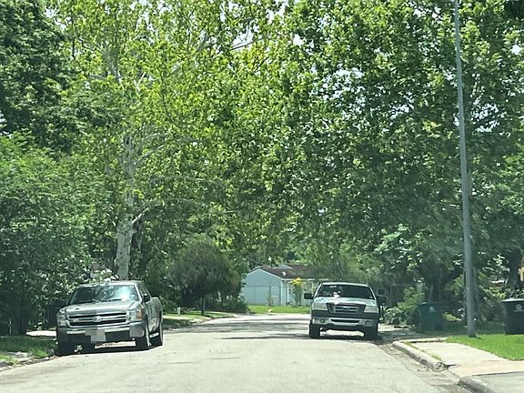 5th image of 8242 Bendell Dr