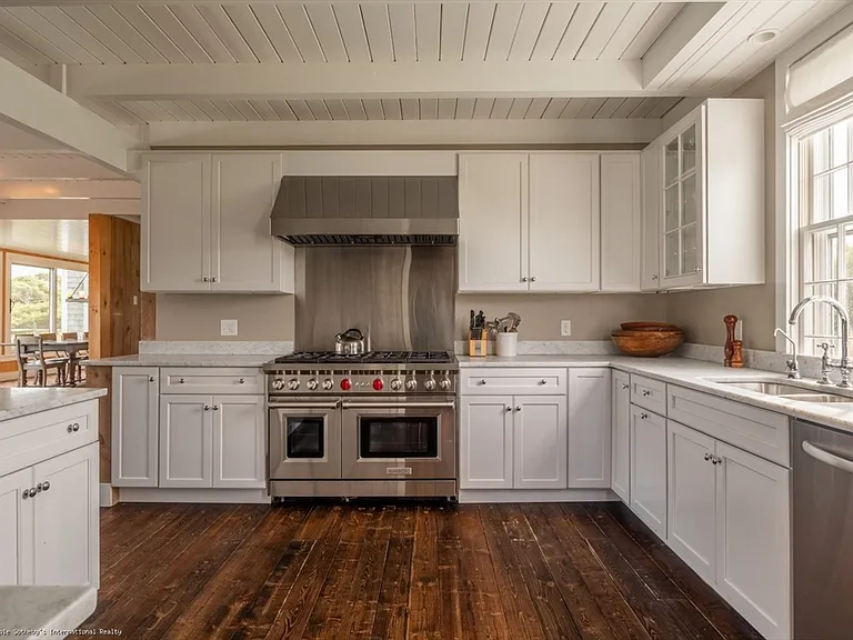 21 Quidnet Rd #1 — Photo 12