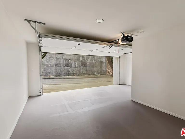 2013 Cyprean Dr — Photo 21