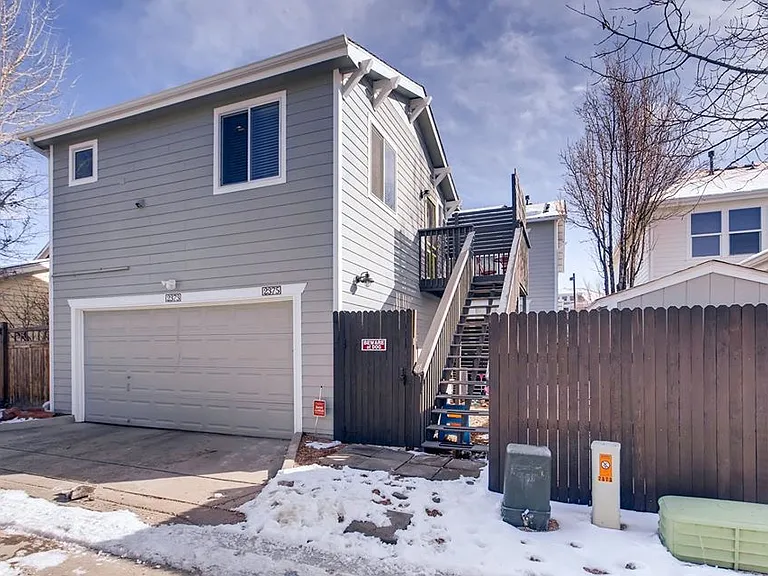 2375 N Yosemite St — Photo 5