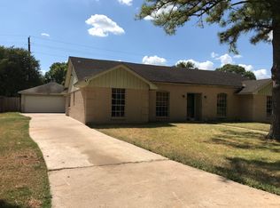 11615 Barwood Bend Dr, Houston, TX 77065
