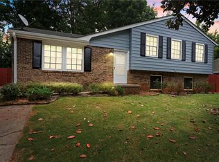 6876 Maddox Rd, Morrow, GA 30260