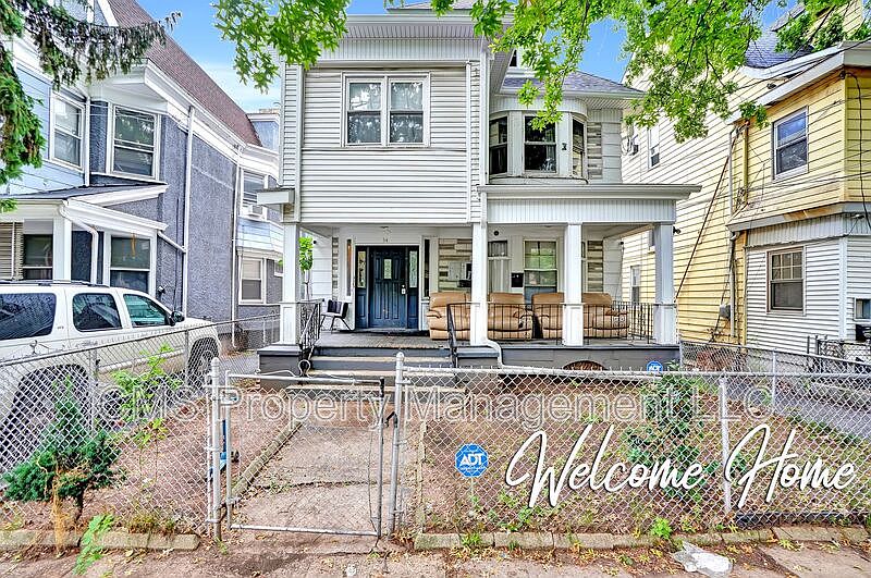 1st image of 32-34 Farley Ave #3