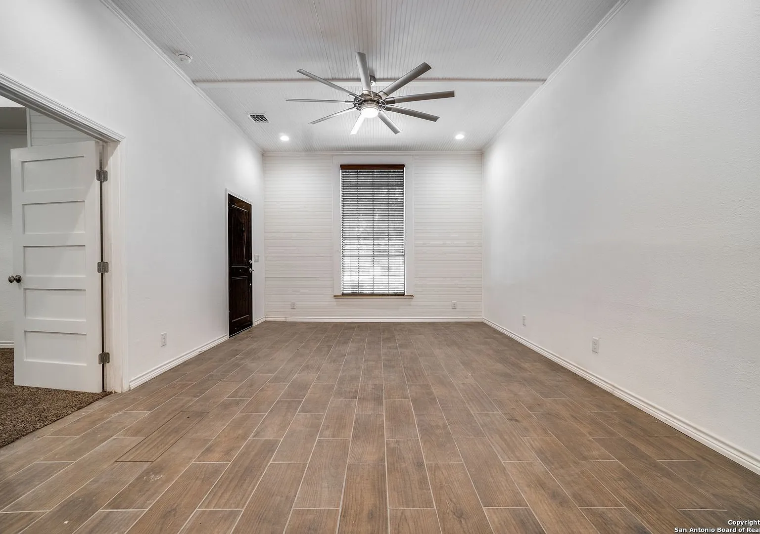 Renovated 2-Bedroom Home In Government Hill — Photo 3