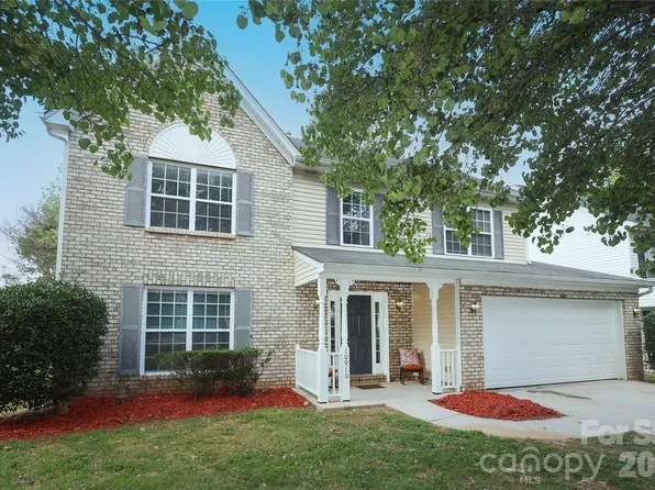 10910 Elm Bend Dr, Charlotte, NC 28273