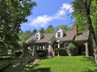 823 Thornhill Rd, Lexington, VA 24450