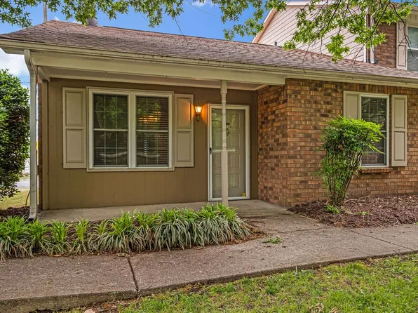 430 Walton Ferry Rd APT 1700, Hendersonville, TN 37075