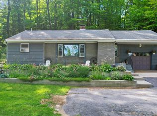 1333 Ridge Rd, Queensbury, NY 12804