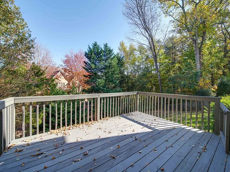 15005 Rothesay Dr — Photo 22