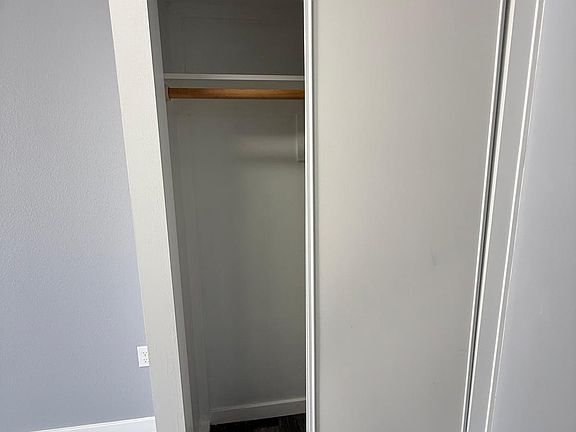 5th image of 3576 Los Flores Blvd #E