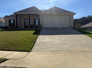 517 Arden Dr, Pearl, MS 39208