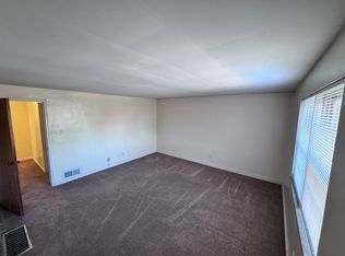 1109 Sells Ave APT D, Columbus, OH 43212