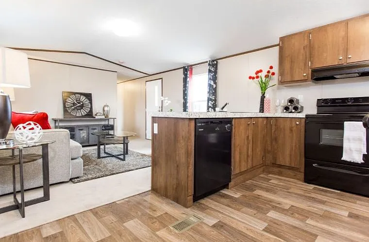 Canyon Valley MHP — Photo 9