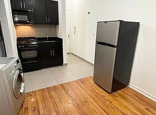 320 E 34th St #2BB, New York, NY 10016