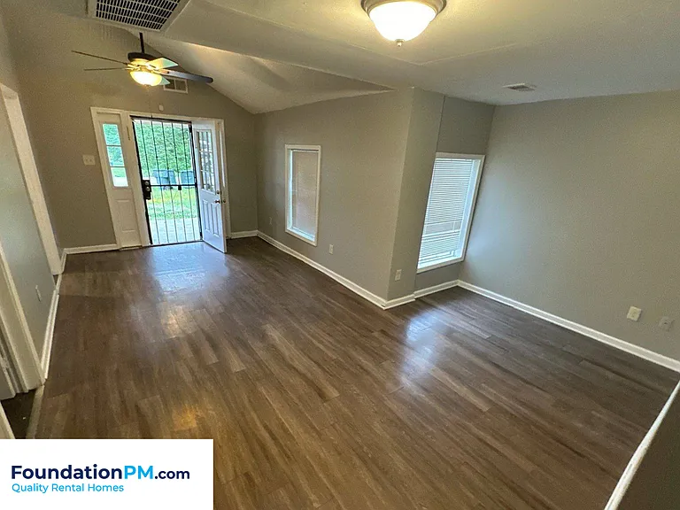 3259 Cypress Rd — Photo 9